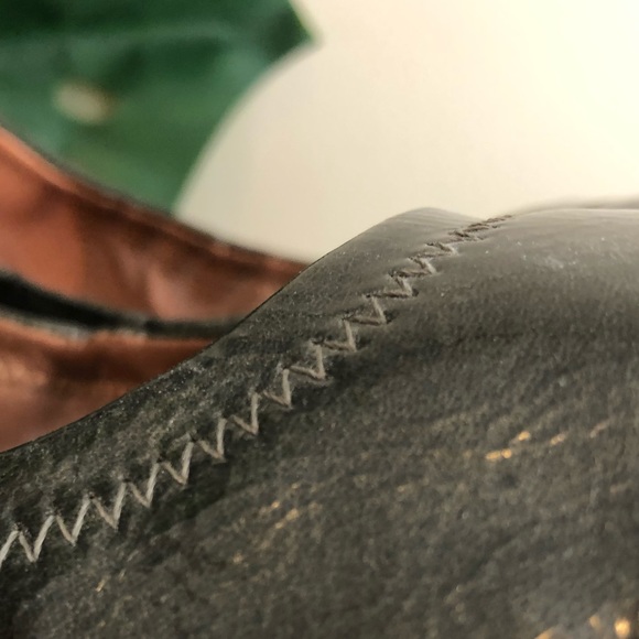 Lucky Brand Emmie Flat / Olive / Size 6 - Picture 2 of 4